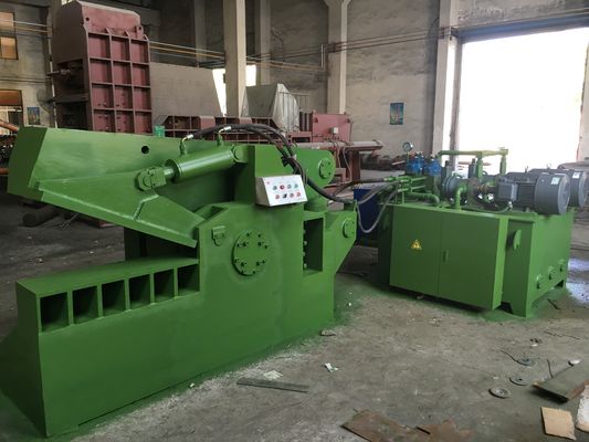 Hydraulic 4000kN Heavy Duty Alligator Shear with 1200mm Blade for Oversized Scrap Steel Cutting