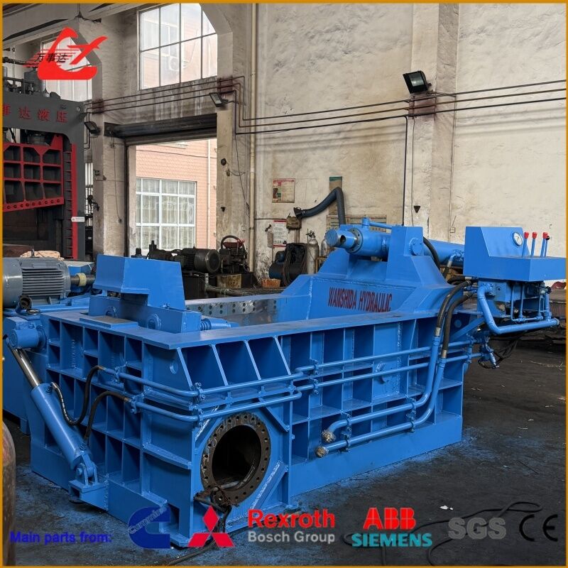 44kW Industrial Scrap Metal Baling Press 2000KN For Medium-Scale Recycling Facilities